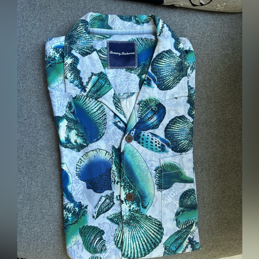 Tommy Bahamas Shirt